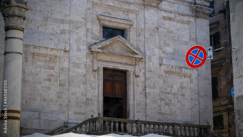 Entrance to the italian church 