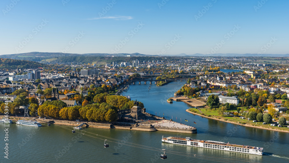 Das Deutsche Eck in Koblenz im Herbst 2021