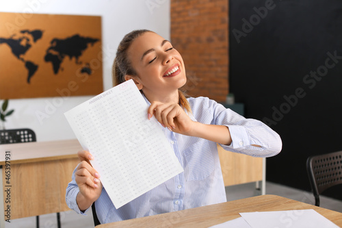 Happy student with answer s...