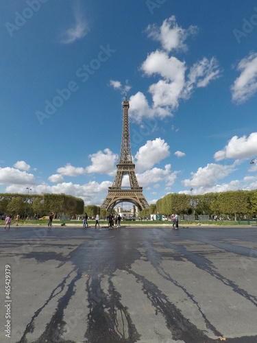 Torre Eiffel  Paris
