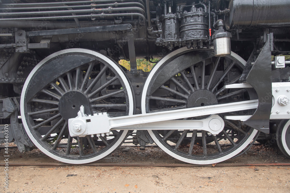 steam locomotive wheels