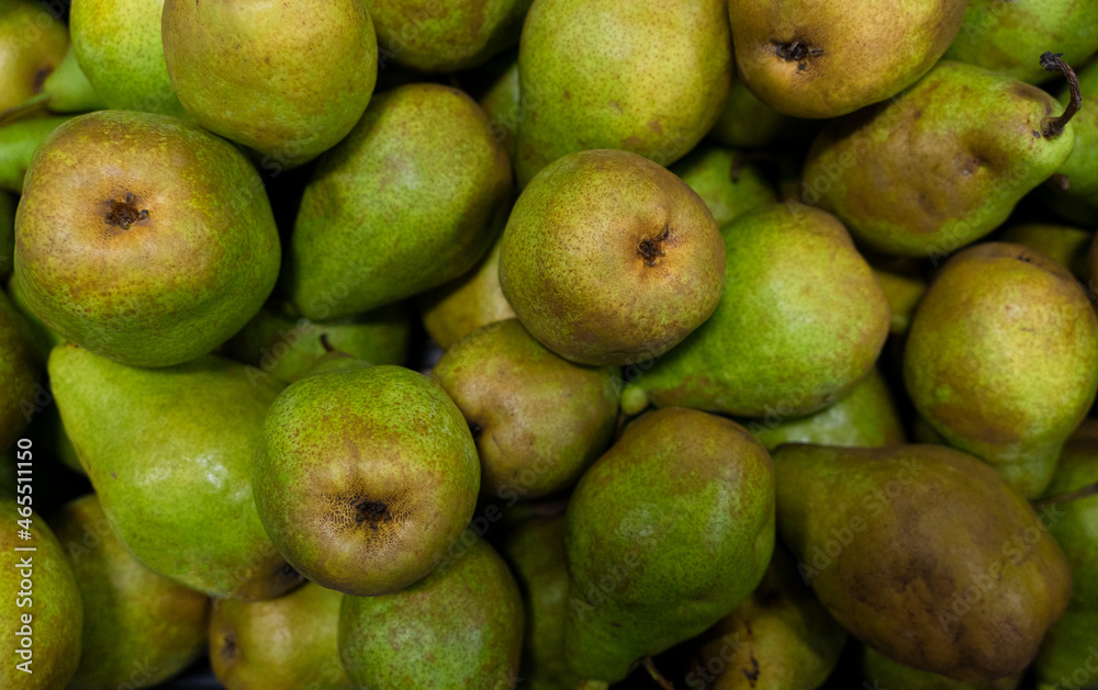 Ripe natural pears, a photo of natural pears Ripe natural pears, a photo of natural pears