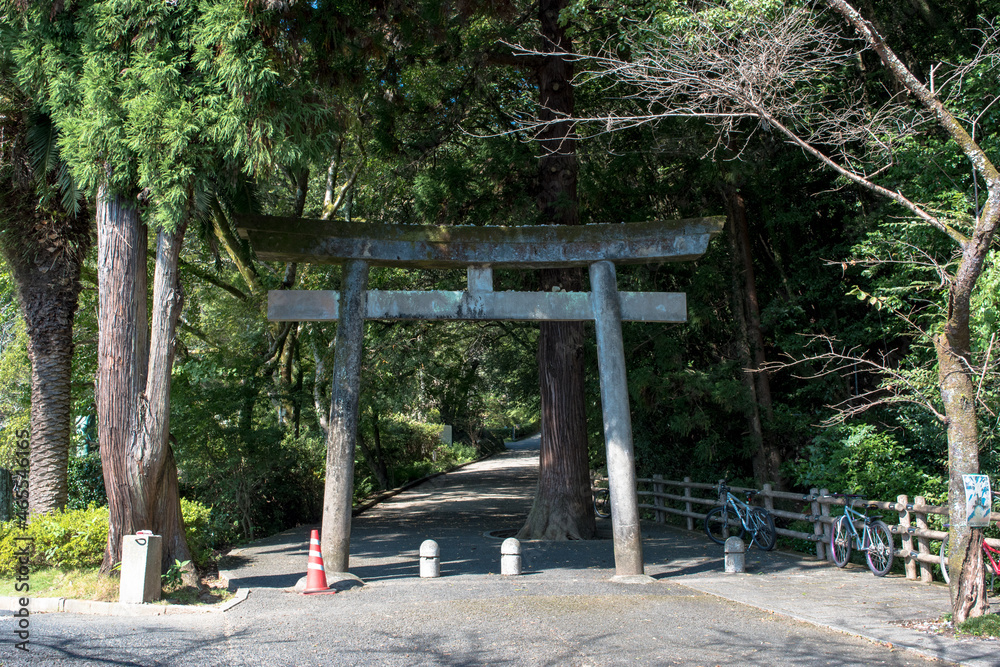 城山の鳥居 城山の鳥居