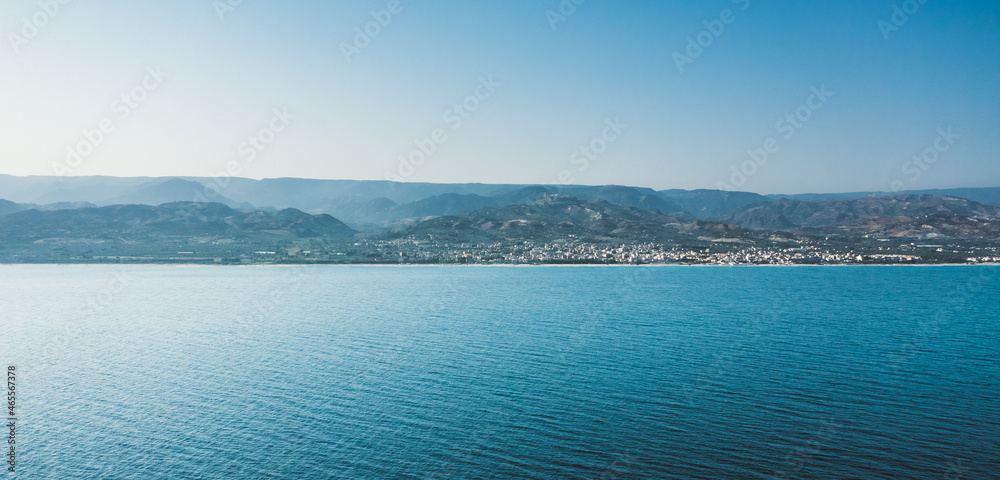 Locri vista dal mare