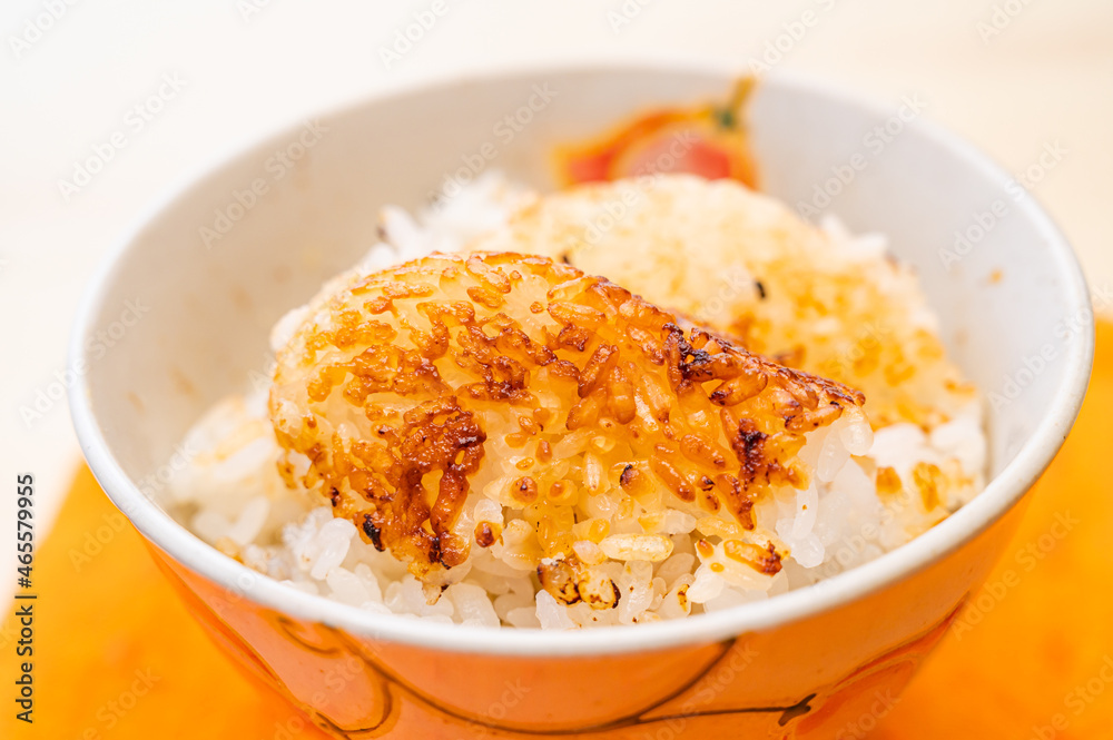 炊込みご飯のおこげ 炊込みご飯のおこげ