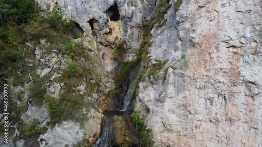 Flight Up Drone Shot of Vanatarile Ponorului Waterfall in Romania Flight Up Drone Shot of Vanatarile Ponorului Waterfall in Romania