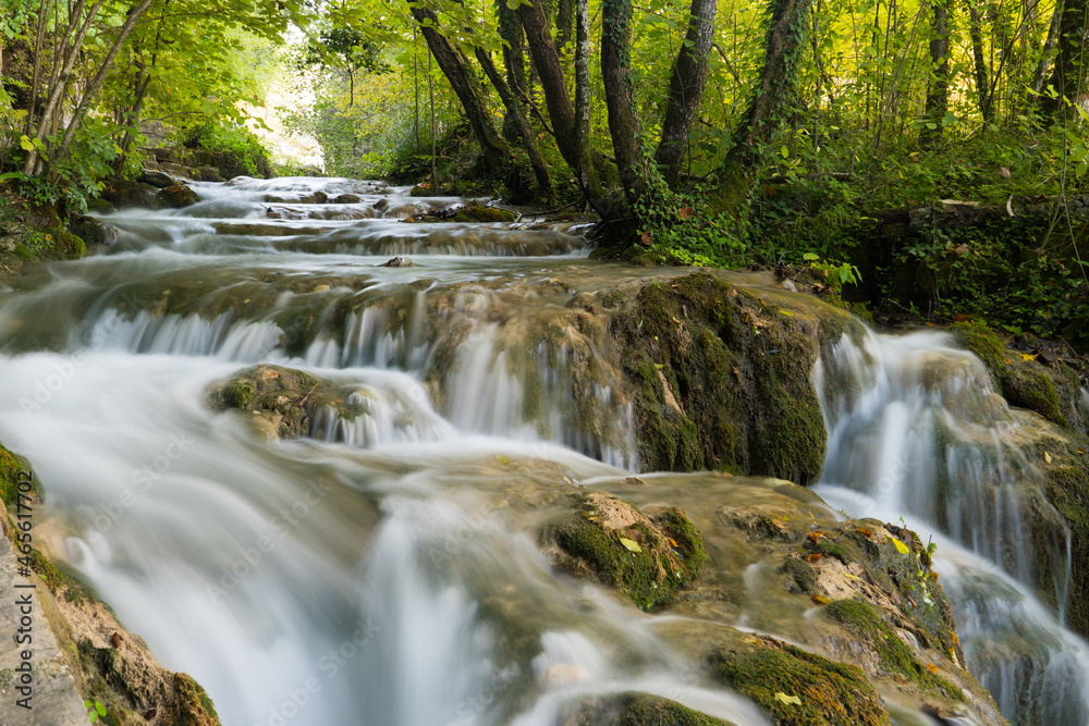 Naklejka premium Plitvice lakes of Croatia national park in autumn