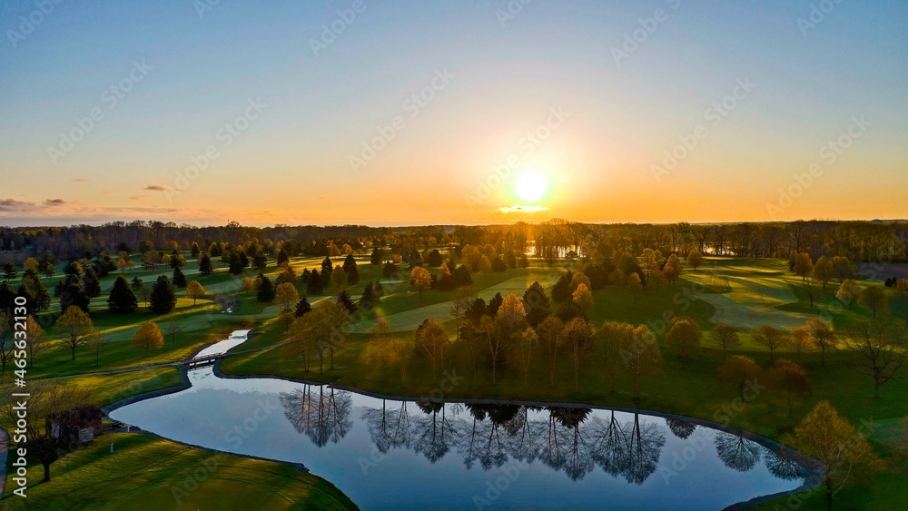 Fototapeta premium Golf Course Sunrise