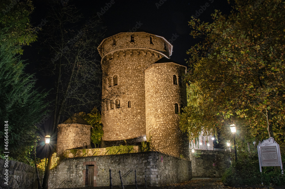 Stolberg: Burg bei Nacht