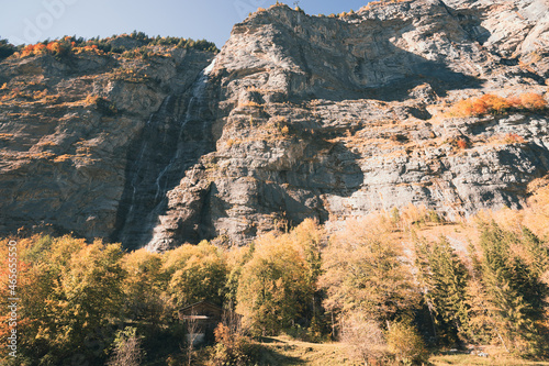 ungfrauregion, Schidhorn, its diversity makes the region unique. Lauterbrunnen is just as charming in summer as it is in winter. Hiking fans can enjoy the panorama on 300 kilometers amazing way