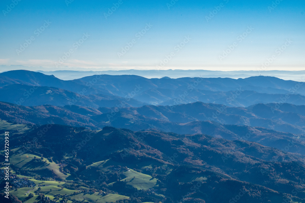 Blick über den Südschwarzwald bei Freiburg