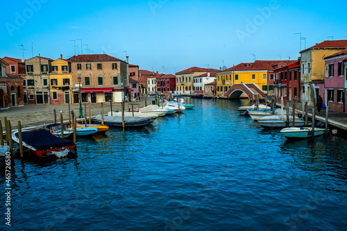 Through the streets of Murano, on the Venetian lagoon