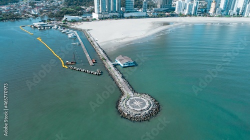 Molhe da Barra Sul em balneário Camboriú no estado de Santa Catarina Brasil