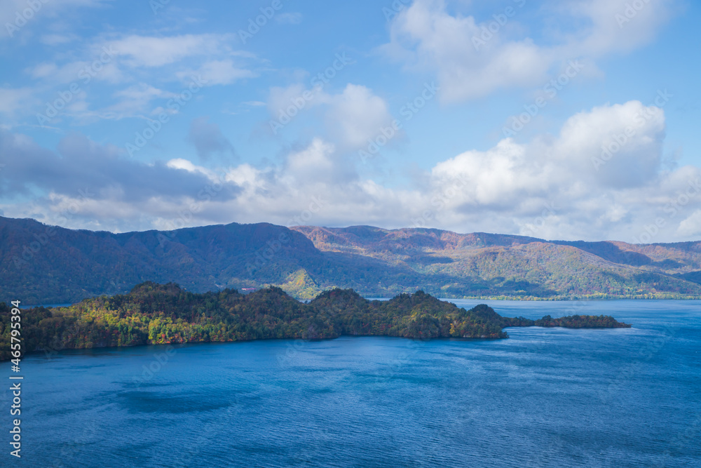 青森県　十和田湖の風景