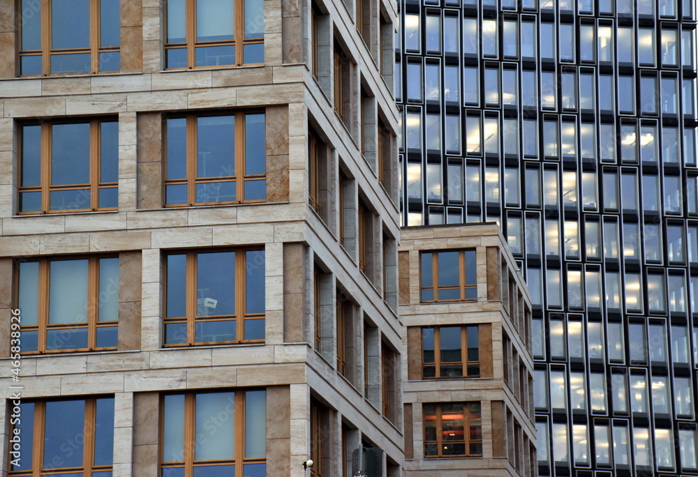 Fototapeta premium Moderne Bürofassaden in Berlin