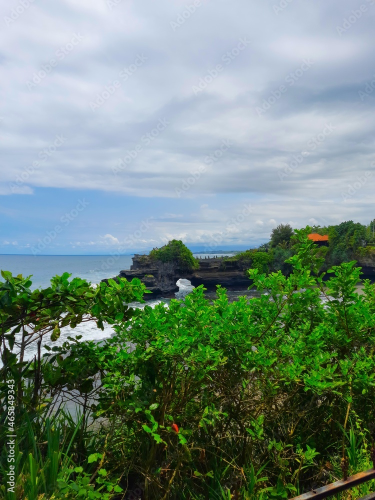 view of beautiful at Tanah Lot Temple in the morning. Denpasar, Indonesia