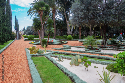 Amazing centerpiece of the Bahá'í Gardens in Haifa (on Mount Carmel). Next to the domed Bahá'í church
