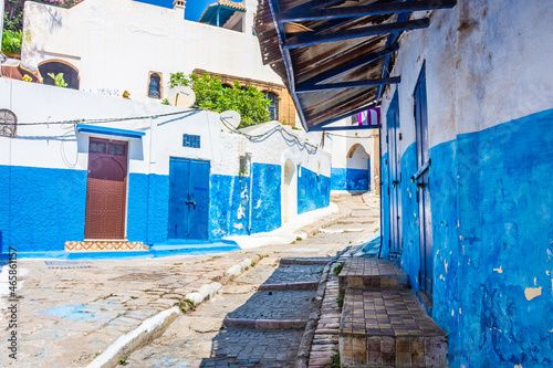 Blue and white street in the medina of Rabat, Morocco © Stefano Zaccaria