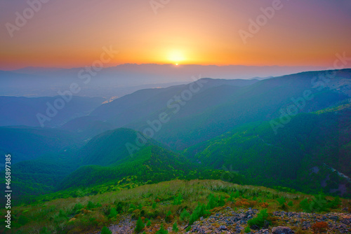 王ヶ鼻から望む穂高連峰などの山並みと夕日, 日本,長野県,松本市