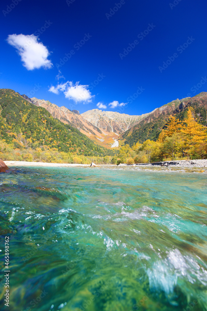 紅葉と清流, 松本市,長野県 紅葉と清流, 松本市,長野県
