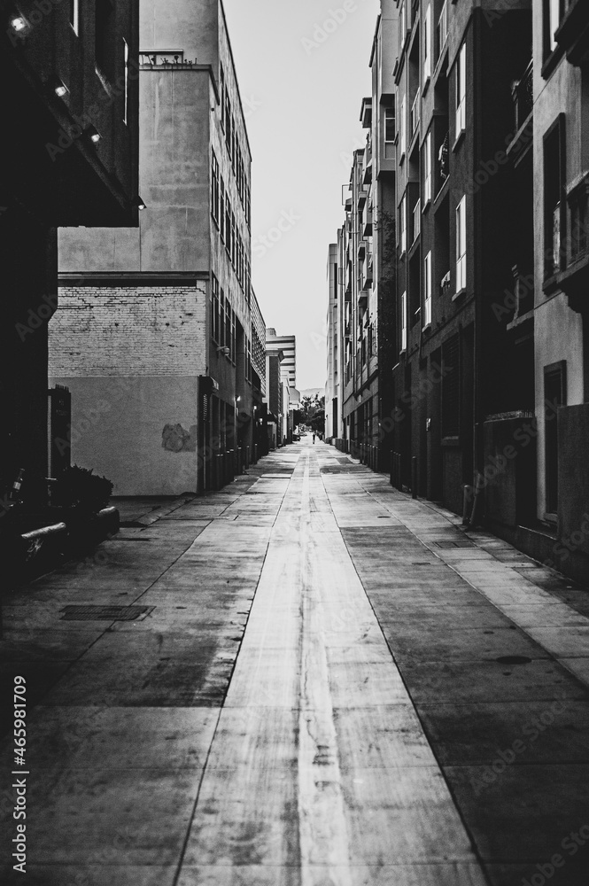Naklejka premium narrow street in the town