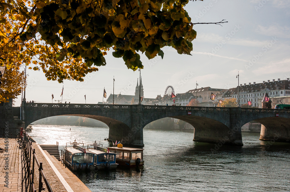 custom made wallpaper toronto digitalBasel, Rhein, Rheinbrücke, Altstadt, Münster, Kleinbasel, Rheinufer, Boote, Stadt, Altstadthäuser, Grossbasel, Herbst, Herbstmesse, Riesenrad, Herbstfarben, Schweiz