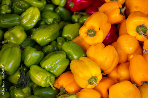 Fototapeta Naklejka Na Ścianę i Meble -  fresh peppers in the market