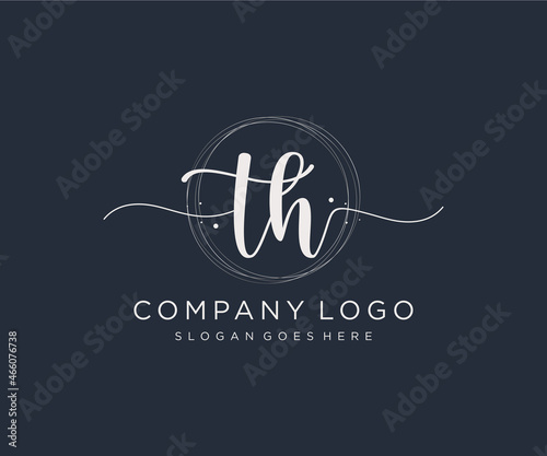 Initial TH feminine logo. Usable for Nature, Salon, Spa, Cosmetic and Beauty Logos. Flat Vector Logo Design Template Element.