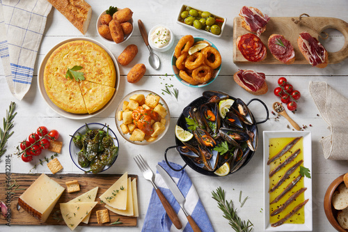 Wallpaper Mural Typical dishes of Spanish food seen from above Torontodigital.ca