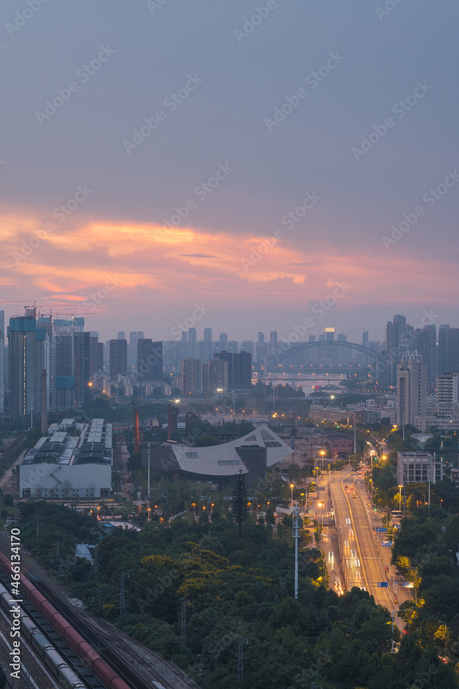 Fototapeta premium Wuhan city skyline scenery in Hubei, China