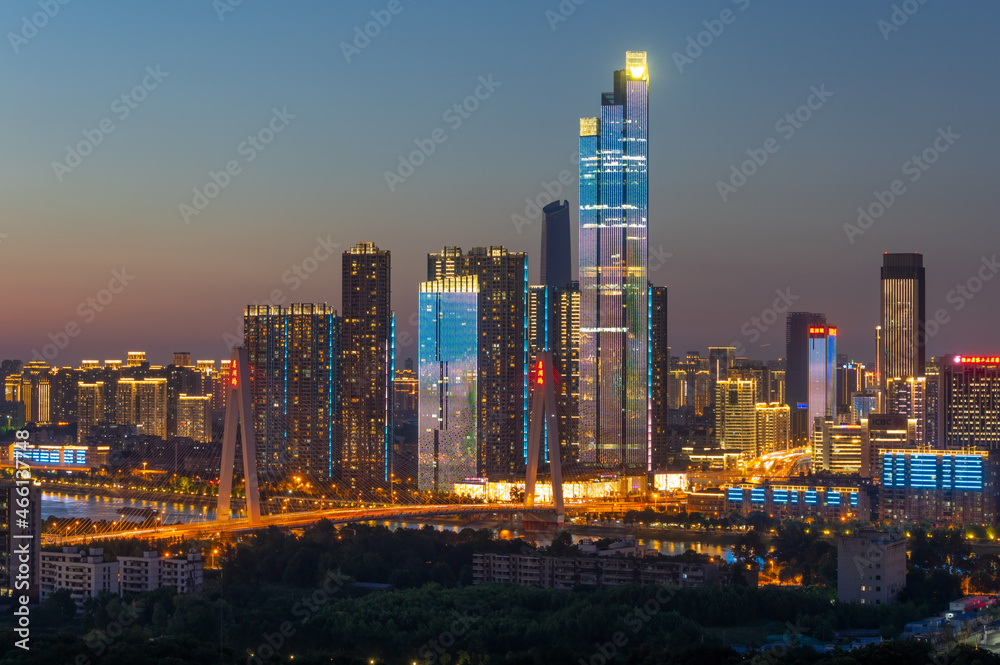Naklejka premium Wuhan city skyline scenery in Hubei, China