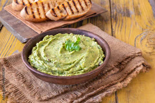 Bowl of guacamole