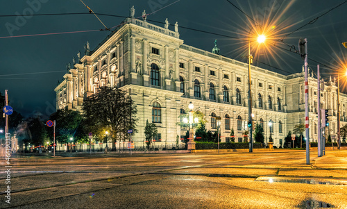 Photography Naturhistorisches Museum Wien, the building of the Museum of Eustatic Studies in