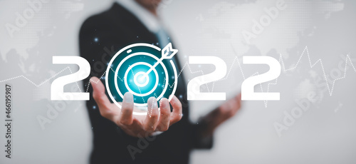 Business touch target and number new year2022, innovative idea of ​​inspiration from online technology, Changes in new planning, Business growth, ideas and perspectives.