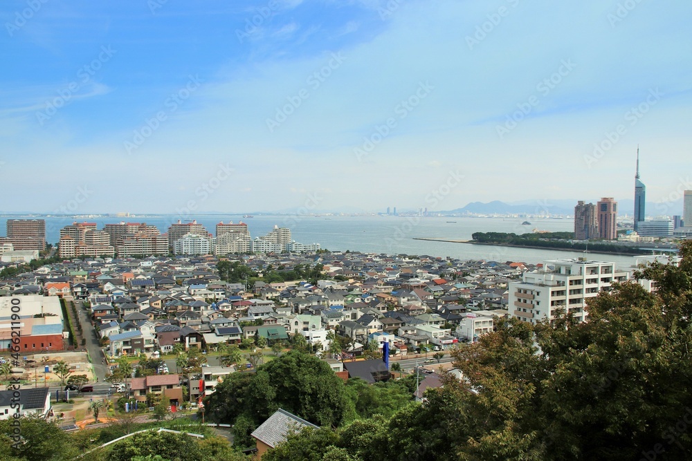 愛宕神社から見た博多湾と福岡都市風景