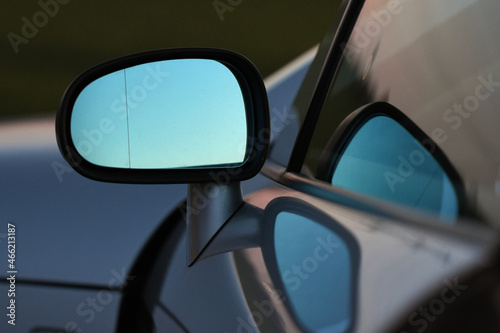 Blauer Himmel im Rückspiegel © Philipp