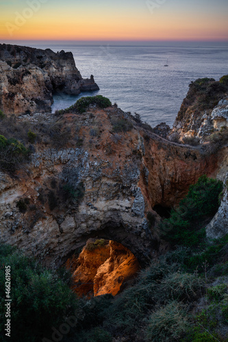 Clowing cave - Lauchtende Höhle