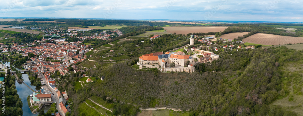 Freyburg an der Unstrut und Schloss Neuenburg - Panorama