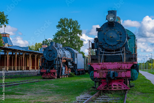 Eisenbahn Museum in Estland Haapsalu mit historischen Zügen aus der Zarenzeit und Sowjetunion photo