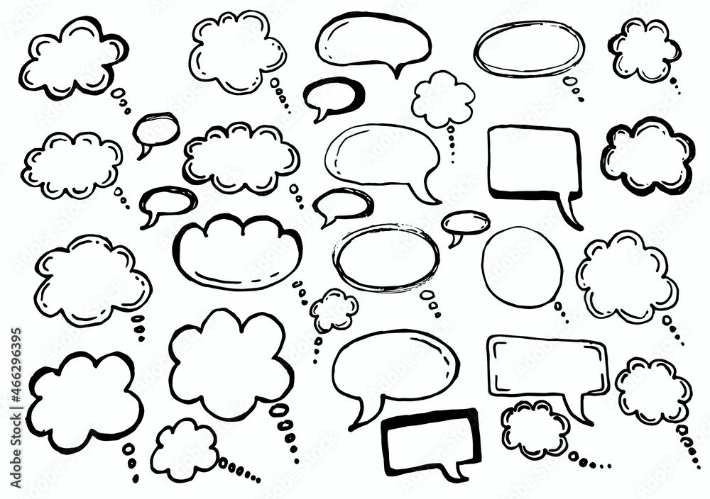 Fototapeta premium Doodle chat cartoon bubbles. Hand drawn set