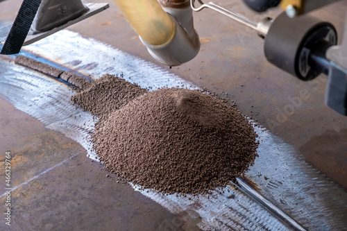 Submerged welding. Automatic welding. Automated pipe welding process by welding column.