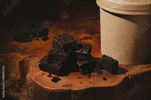 the Brownie with paper cup