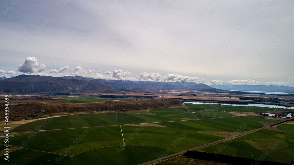 Fototapeta premium circle crop fields seen from above
