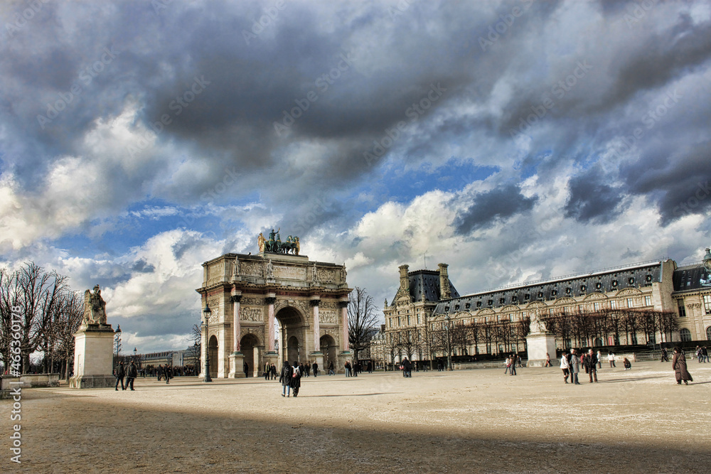 louvre