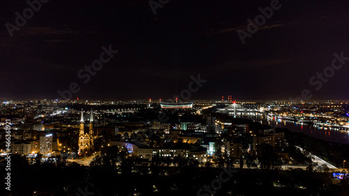 night view of the city © Karol.Rydz