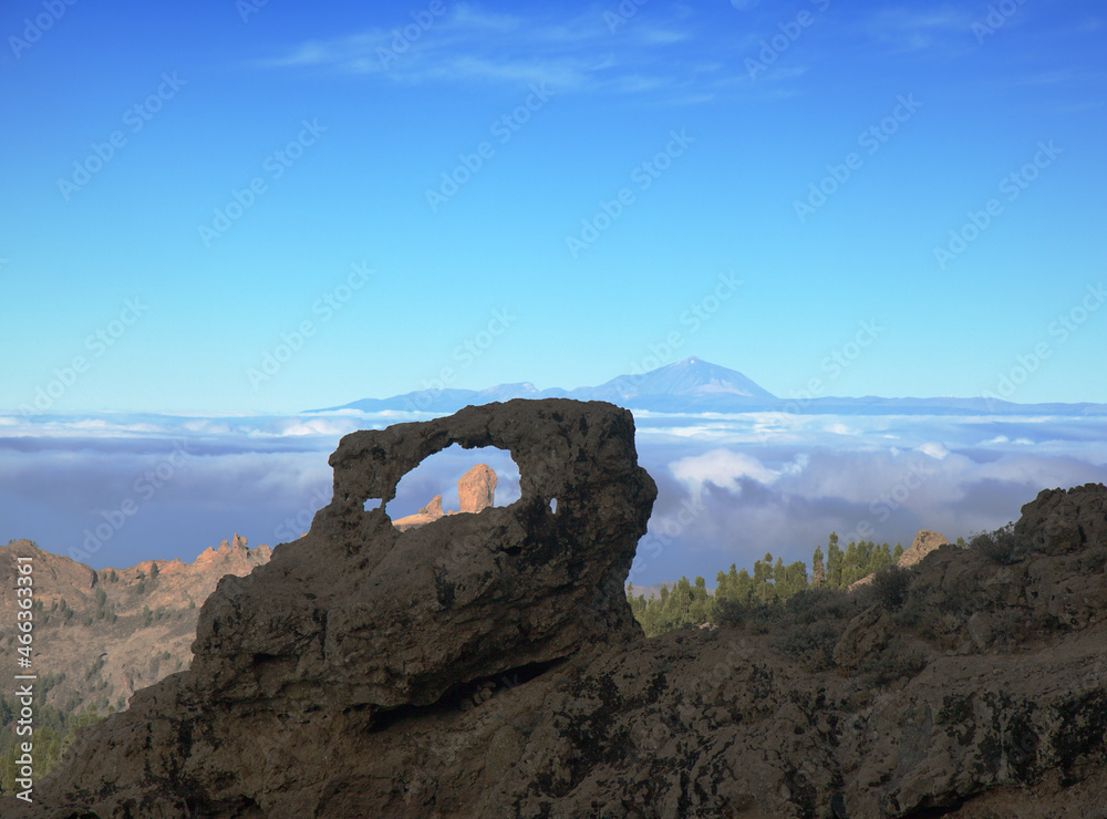 Gran Canaria, central montainous part of the island, Las Cumbres, ie The Summits, , rock arch Ganifa

