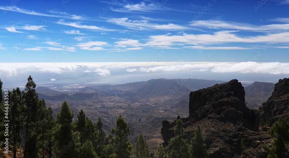 Fototapeta premium Gran Canaria, central montainous part of the island, Las Cumbres, ie The Summits, view from El Campanario, the second highest point of the island 