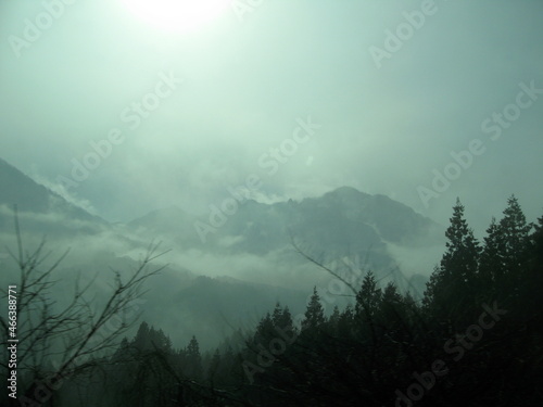 吹雪の妙義山