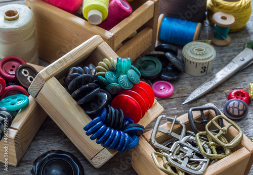 Old sewing accessories and tools
