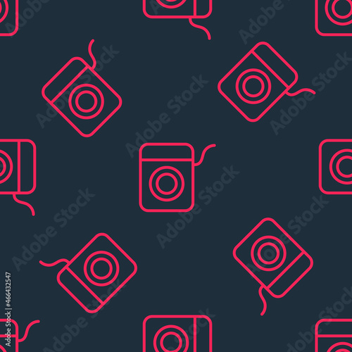 Red line Dental floss icon isolated seamless pattern on black background. Vector